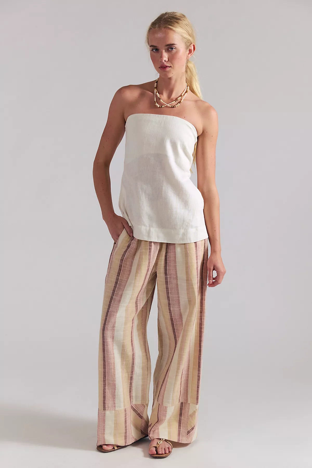 Bernadette Linen Top - Image 7