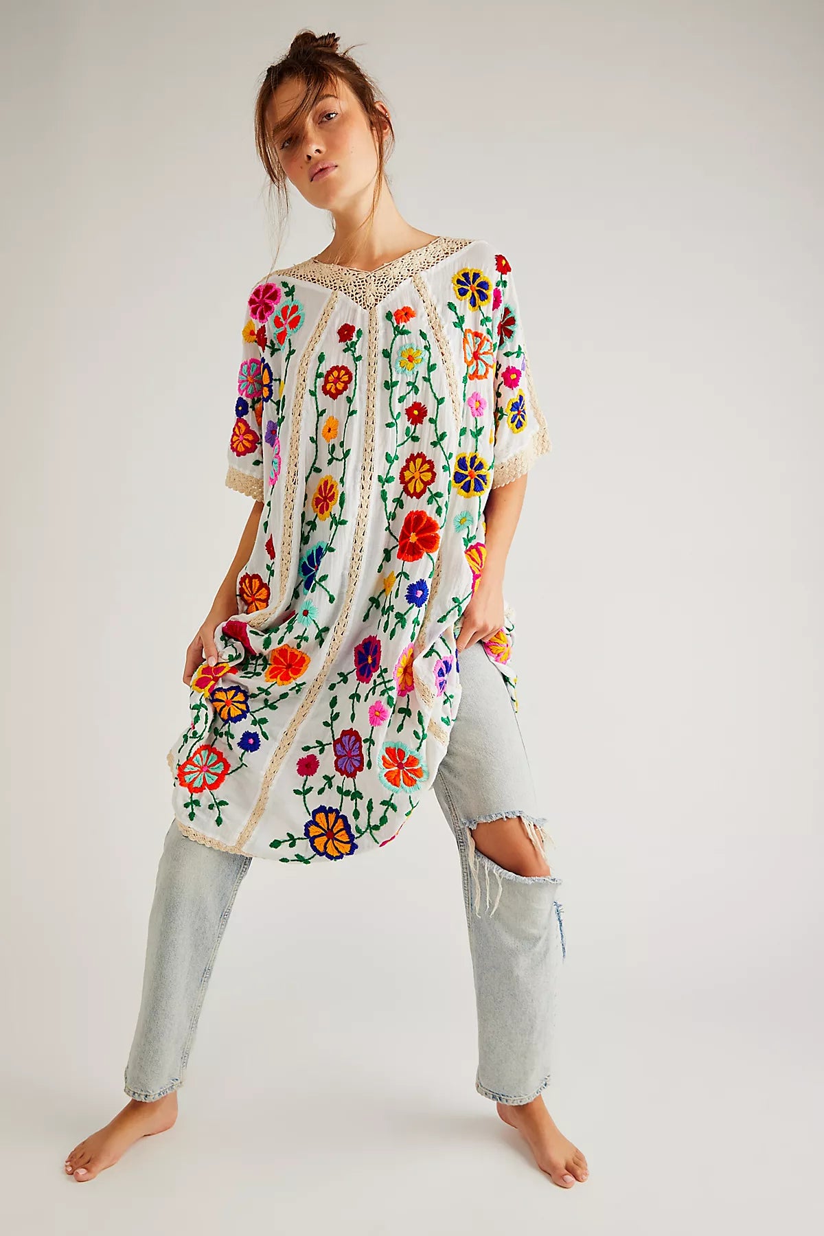 Bella Flor Embroidered Kaftan - Image 12