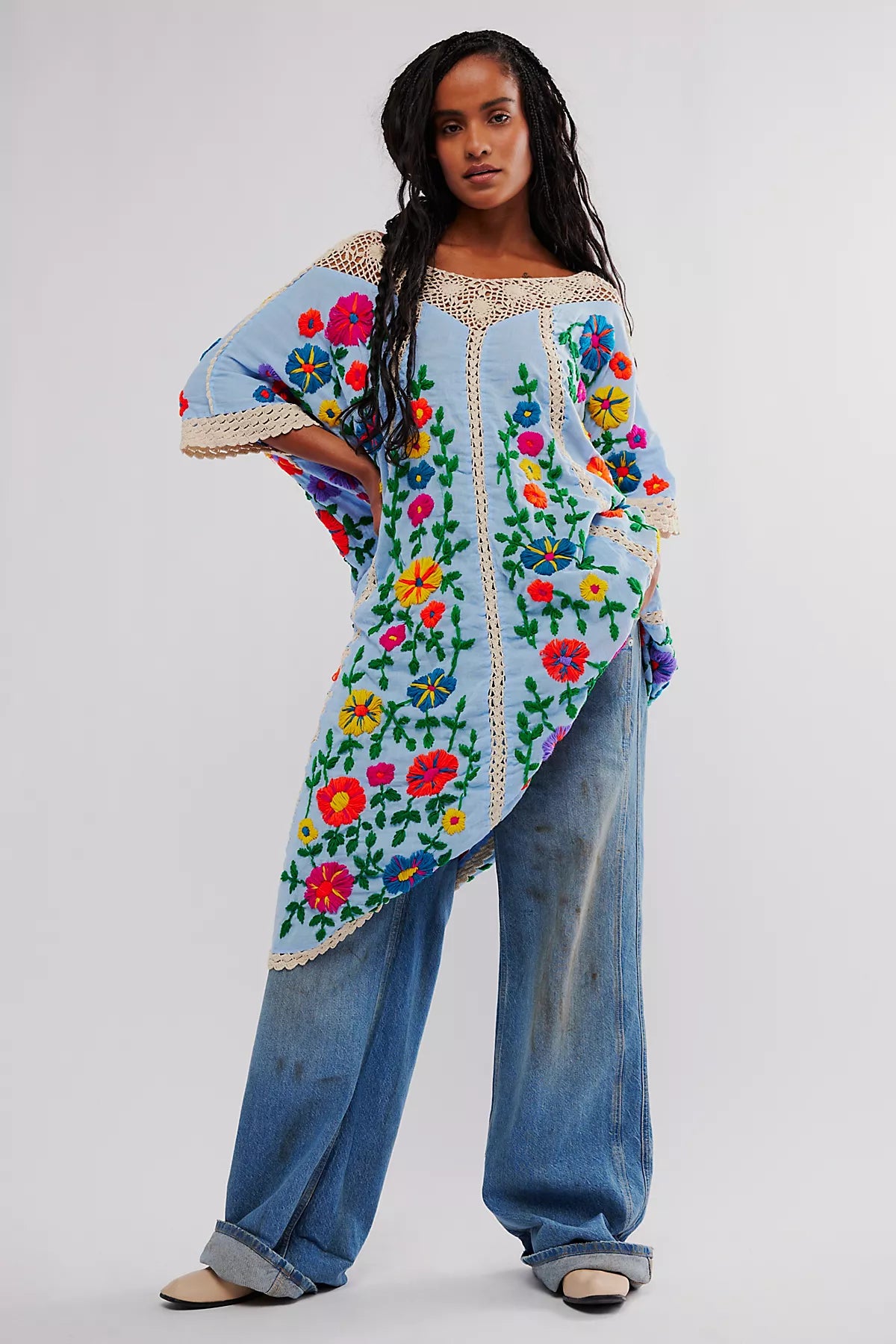 Bella Flor Embroidered Kaftan - Image 8